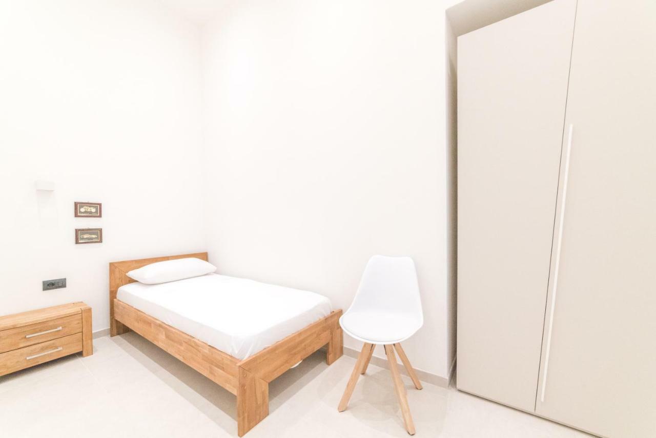 Linee Moderne Apt - Wifi - Ac Cagliari Ngoại thất bức ảnh